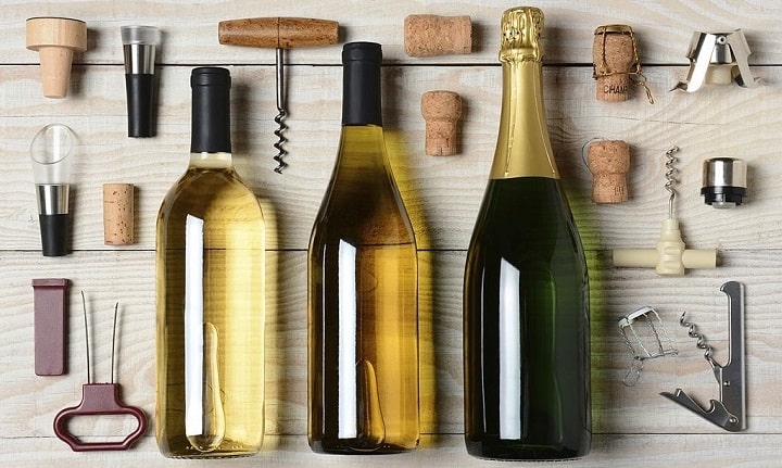 Top 5 Wine Accessories Everybody Should Have